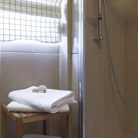 Вилла Dialiskari