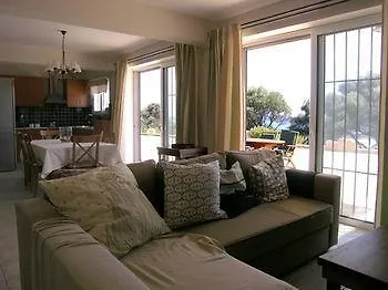 Вилла Dialiskari Маратополис