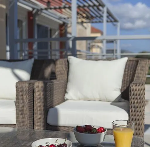 Villa Dialiskari Marathopoli