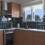 Dialiskari Villa