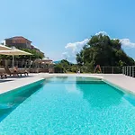 Villa Dialiskari