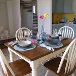 Dialiskari *