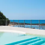 Dialiskari Villa *