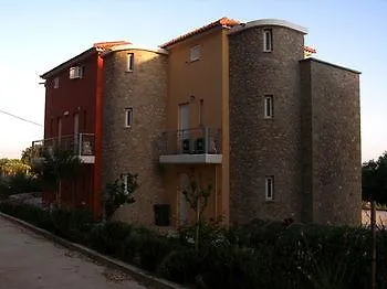 Dialiskari Villa *