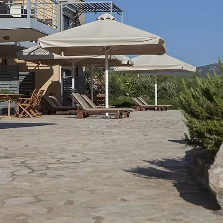 Dialiskari Villa Marathopoli