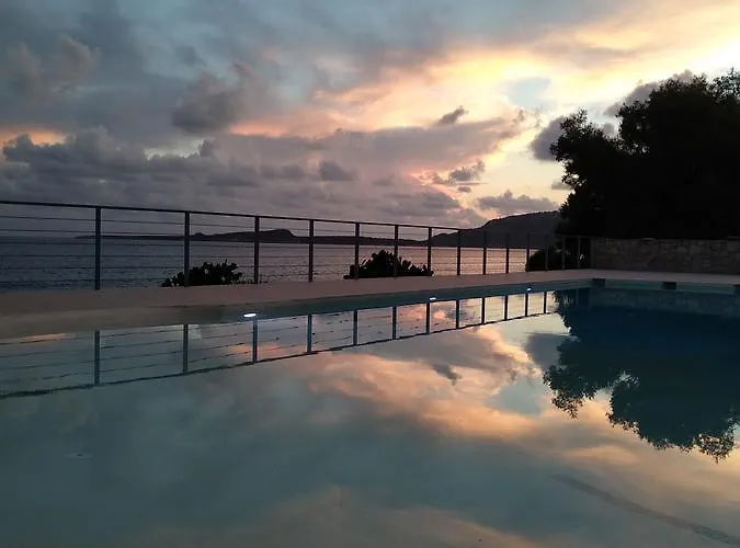 Dialiskari * 马拉松波利斯